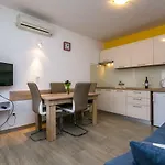 Pensiune House Snjezana