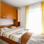 Pensiune House Snjezana Veglia